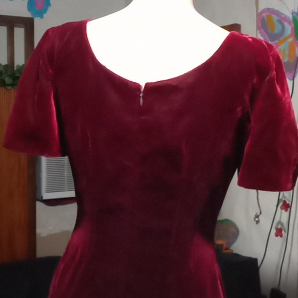 Vintage Velvet "  Sante Fe"  Made In USA Holiday  pencil Dress . Sz 6 - Picture 5 of 9